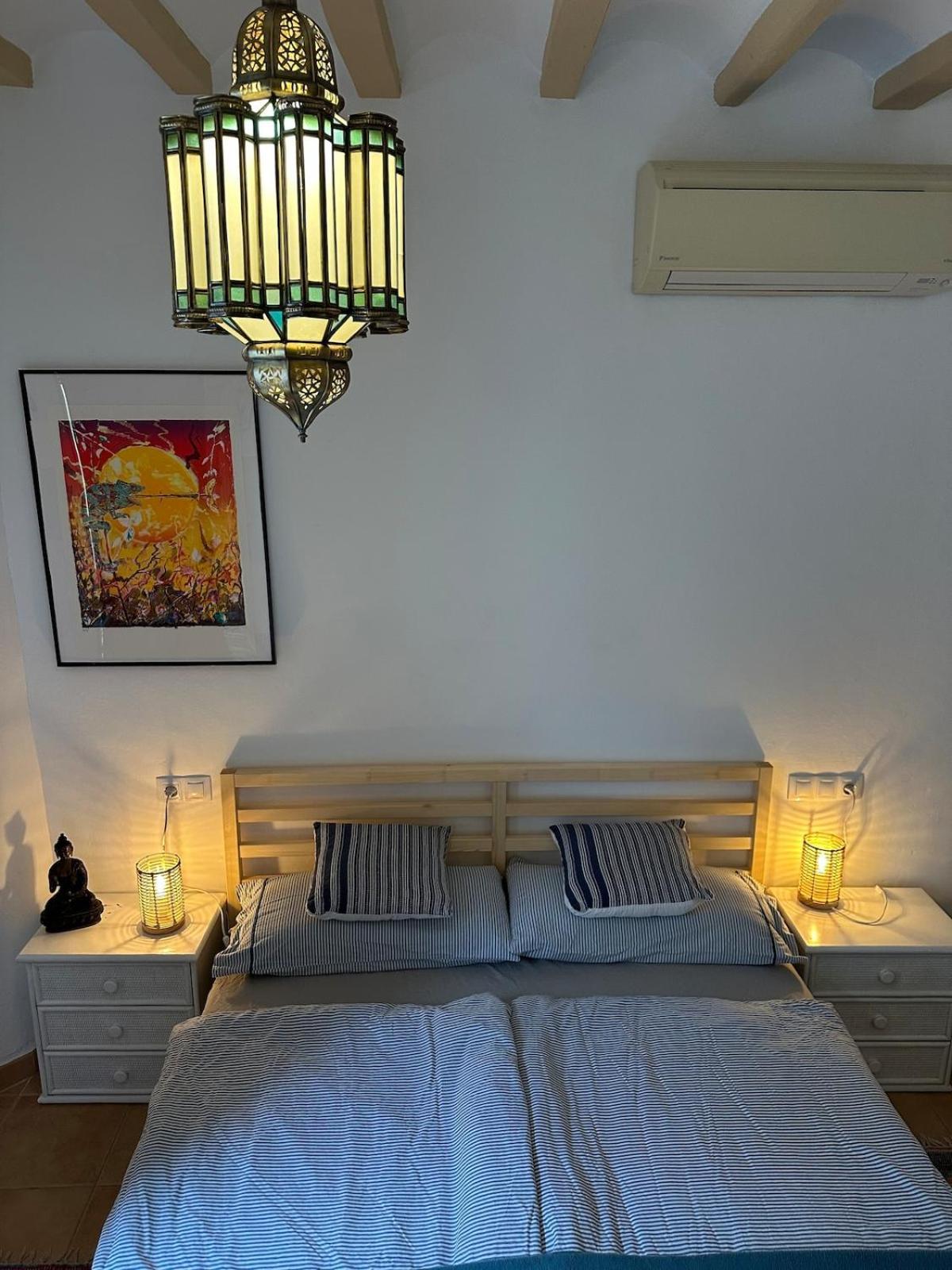 Oldtown Family House With Amazing Terrace - 3 Minutes From Beach! Вильяхойоса Экстерьер фото