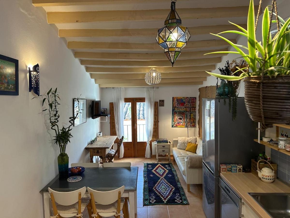 Oldtown Family House With Amazing Terrace - 3 Minutes From Beach! Вильяхойоса Экстерьер фото